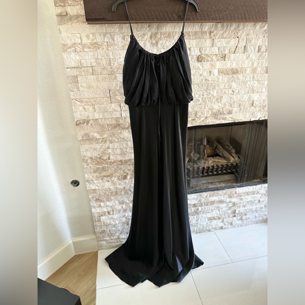 Gown Calvin Klein NWT size 6
